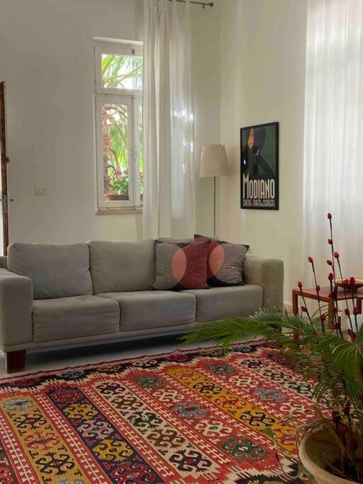 Home In Jerusalem Exterior photo